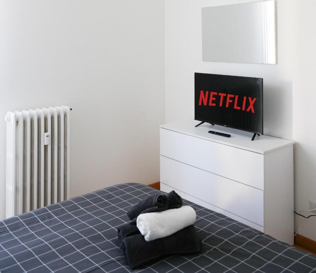 Samarate 10 Min From The Airport-Wifi-Free Parking 아파트 외부 사진