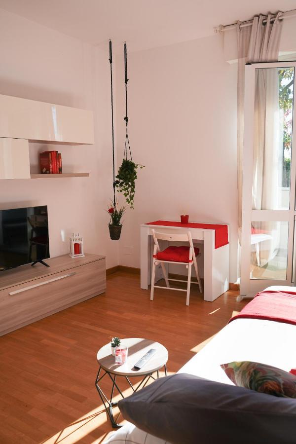 Samarate 10 Min From The Airport-Wifi-Free Parking 아파트 외부 사진