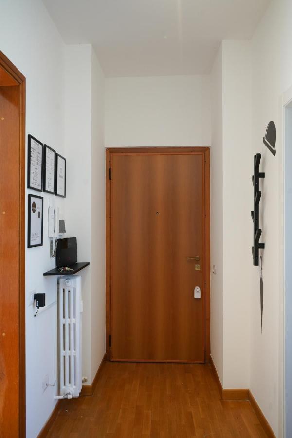 Samarate 10 Min From The Airport-Wifi-Free Parking 아파트 외부 사진